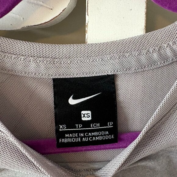 Nike Pro Fit Tank Tops - Set of 2 - NWOT - Picture 8 of 8